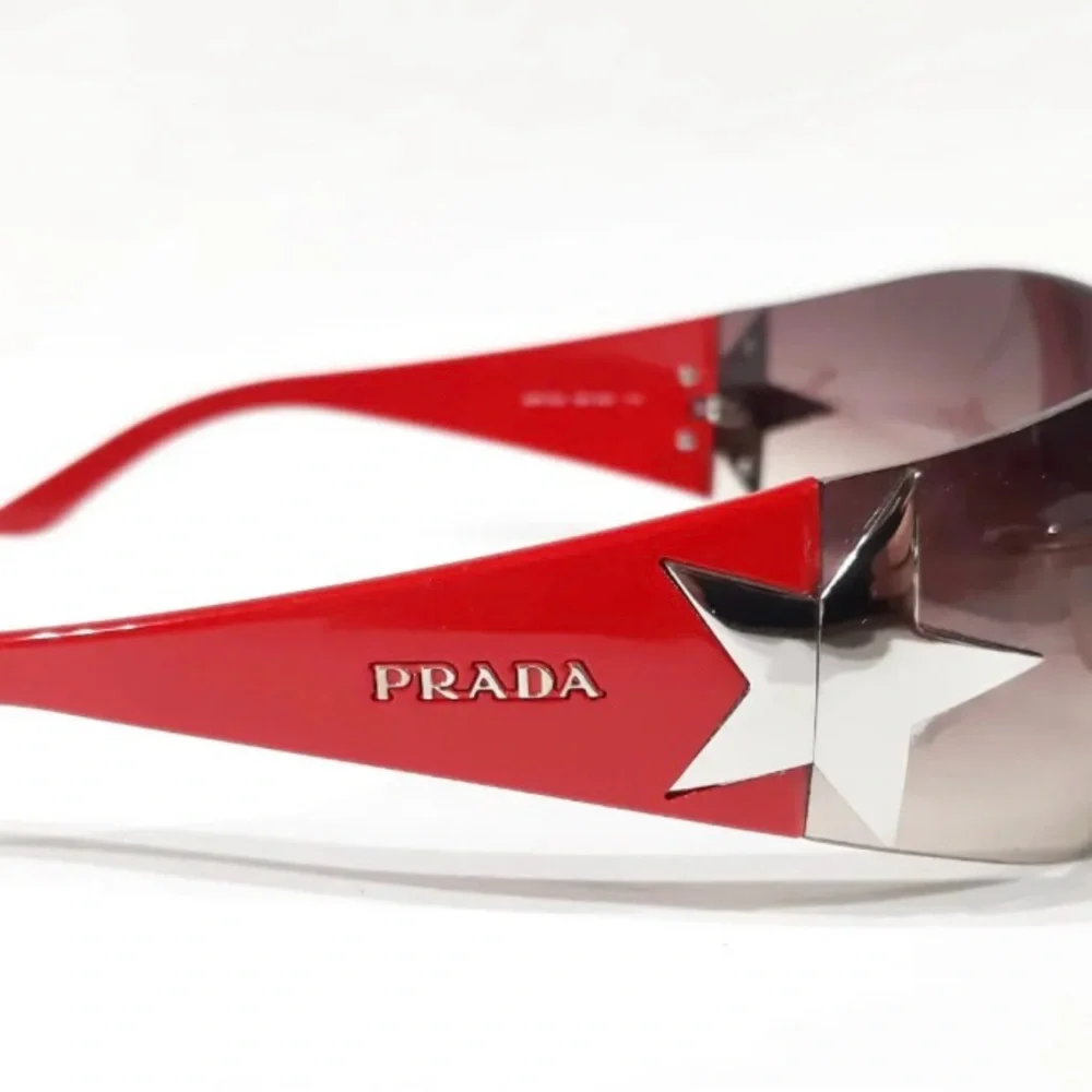 PRADA Rare Y2K Red Star Sunglasses Authentic SPR72G 1BC-651 115 VTG Boutique - Picture 2 of 16